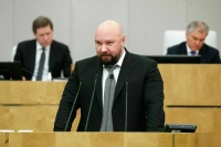 Депутат Кошелев рассказал, какая тонировка стекол должна быть у машин