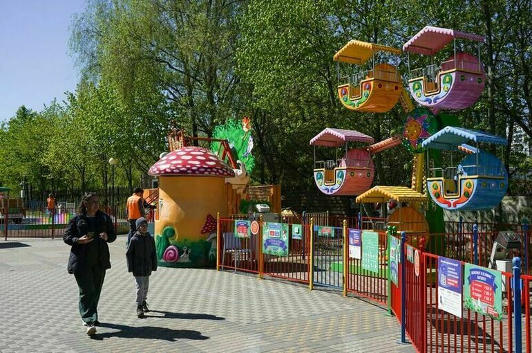 В Гостехнадзоре рассказали, на что обратить внимание при посещении аттракционов