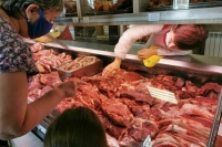 За неделю в России больше всего подорожали баранина, свекла и морковь