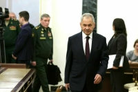 Путин поблагодарил Шойгу за работу на посту главы Минобороны