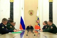 Путин: Россия всегда стремилась решить конфликт на Украине мирным путем