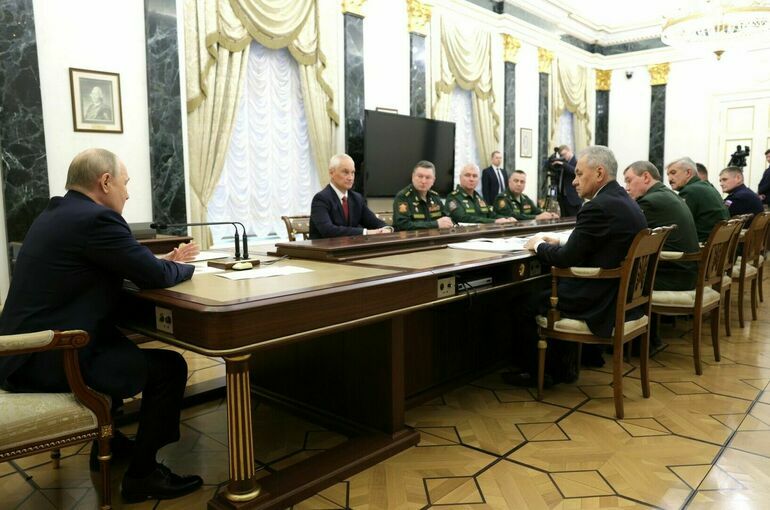 Путин: Нужно добиться оптимального соотношения в выпуске «пушек и масла» 