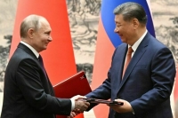 Путин и Си Цзиньпин приняли совместное заявление об усилении сотрудничества
