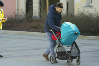 Депутаты предложили запретить административный арест одиноких родителей