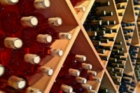 Получение лицензий на производство и перевозку алкоголя хотят упростить