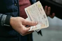 Вернуть деньги за билет на поезд или самолет будет проще