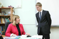 Более 8 млрд рублей выделят на доплаты классным руководителям и кураторам