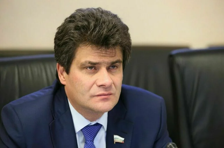 Сенатор считает необходимым навести порядок в тарифах на газовое обслуживание 