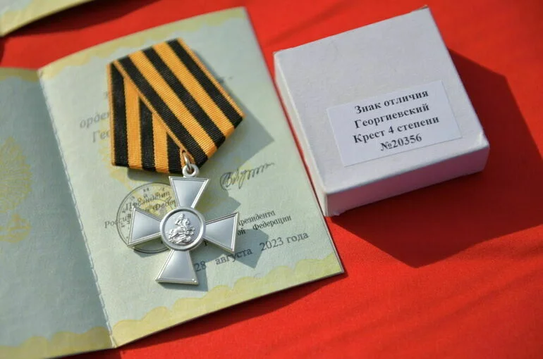Кавалеры ордена Святого Георгия получат повышенные выплаты