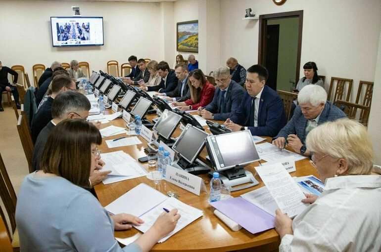 Малая авиация в Красноярском крае должна развиваться комплексно