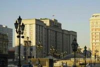 Заседания Госдумы продлили до 4 августа