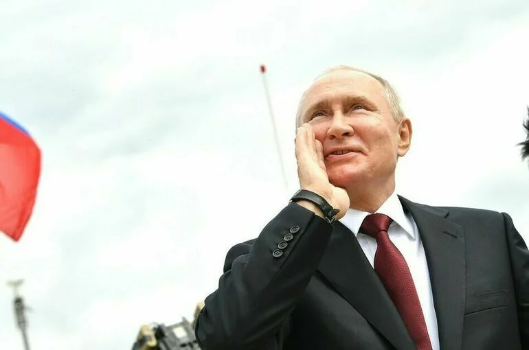 Путин: В жизни нет ничего важнее любви и детей