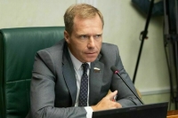 Сенатор Кутепов призвал пересмотреть распределение средств от утильсбора на авто