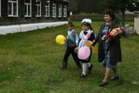 Учителям и многодетным добавят денег