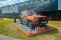 На ПМЭФ-2024 представили концепт российского электровнедорожника