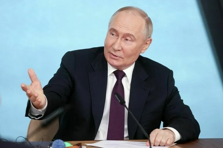 Путин: Германия не была полностью суверенным государством после Второй мировой войны