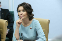 Сенатор Павлова: Поддержка семьи напрямую влияет на демографическую ситуацию