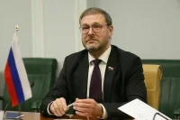 Сенатор Косачев назвал сенсацией роспуск Макроном Национального собрания