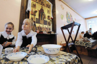 В Госдуме предложили бесплатно кормить учеников в религиозных школах