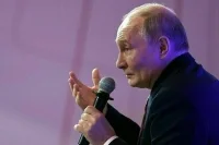 Путин призвал в ходе СВО беречь в первую очередь людей, а не оружие