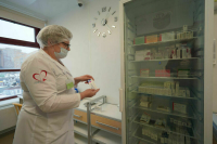 За медпомощью после выявления ботулизма в Москве обратились более 120 человек