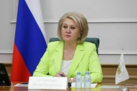 Сенатор Гумерова: в регионах РФ без родителей находятся 1735 детей из зоны СВО