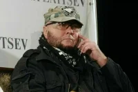 Умер сын модельера Вячеслава Зайцева Егор