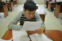 Мигрантов с сертификатом проверят на знание русского языка