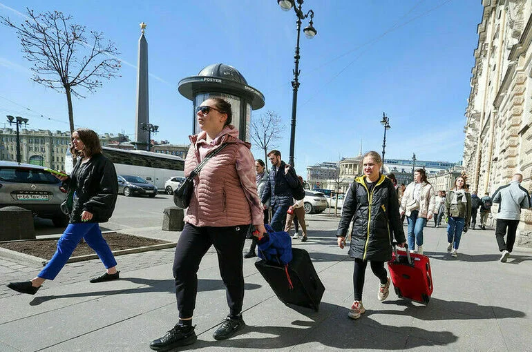 Туроператоры будут по-новому передавать данные в Единую систему путевок