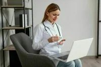 Реабилитацию онкобольных предложили проводить с помощью телемедицины