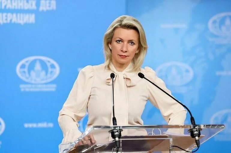 Захарова: Ограничения работы западных СМИ стали ответом на шаг ЕС