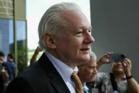 Джулиан Ассанж официально вышел на свободу
