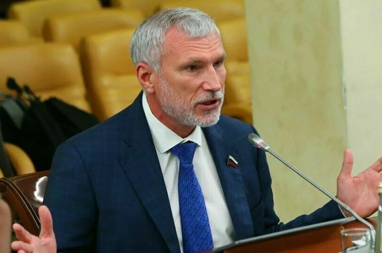 Депутат Журавлев считает, что журналиста Ассанжа могут арестовать повторно