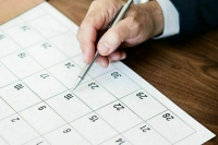 «Единая Россия» наведет порядок в историческом календаре