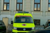 В Кузбассе в результате столкновения автобуса и грузовика пострадали 17 человек