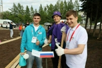 Пассажиры «Поезда Памяти» заложили Сквер Дружбы народов в Архангельске