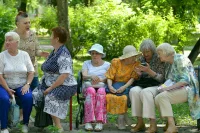 Социальную помощь россияне получат быстрее