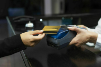 Оплата не прошла: рассчитаться в булочной по карте станет труднее