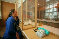 Арестованные родители-одиночки смогут чаще видеться с детьми