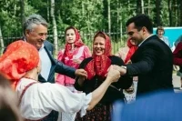 Сенатор Воробьев поучаствовал в открытии фестиваля «Наследники традиций»