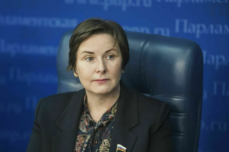 Депутат Разворотнева считает, что «ресурсники» должны отчитываться о ремонте сетей
