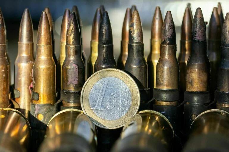 НАТО обсудит увеличение военных расходов в 2025 году