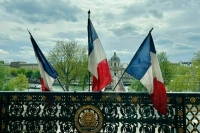 СВР рассекретила документ о планах Франции отправить войска на Украину