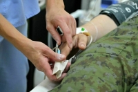 Бойцам СВО хотят расширить возможности для получения медпомощи