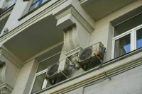 Гигиенист рассказал о вызывающих пневмонию бактериях в кондиционерах
