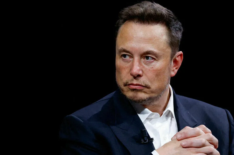 Маск раскритиковал Байдена за неспособность прочитать текст