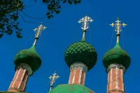 Муфтий потребовал наказать блогера, растоптавшего православный крест