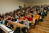 Доля удовлетворенных условиями учебы студентов выросла до 64%