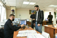 Бастрыкин предложил ввести процедуру геномной регистрации мигрантов в России