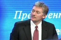Песков: Личное общение Путина и Карлсона было непродолжительным